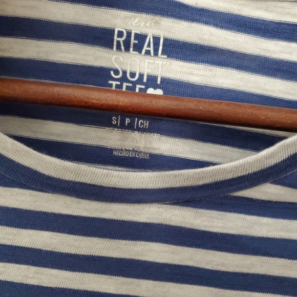 Real soft tee - Picture 3 of 5